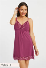 Bust Support Chemise Cranberry Rose